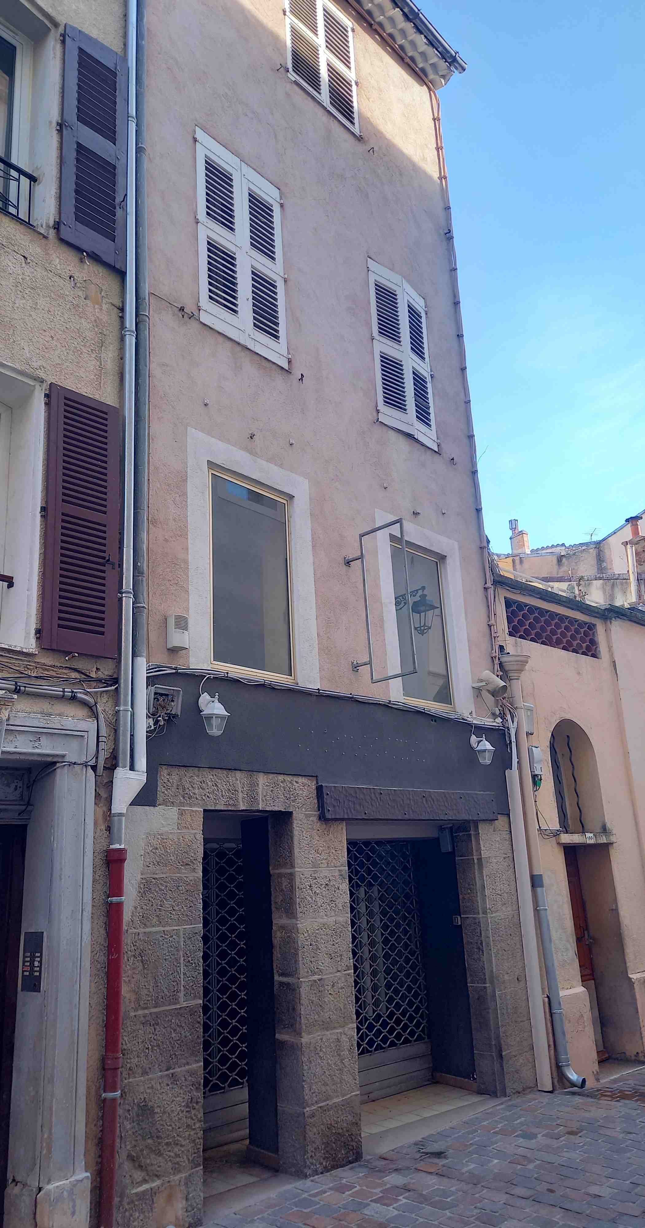 Rue